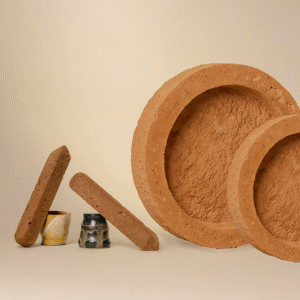 Self-watering kit